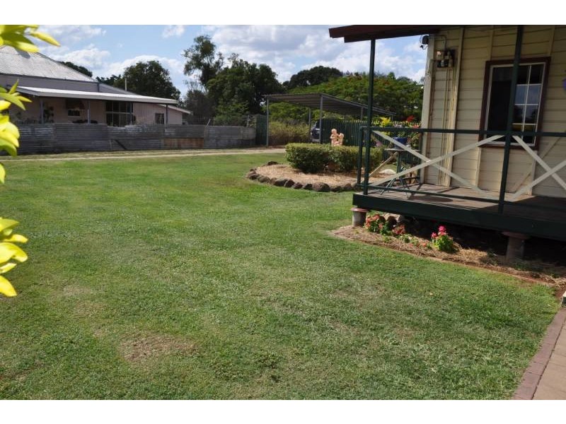 31 Melville Street, Charters Towers QLD 4820