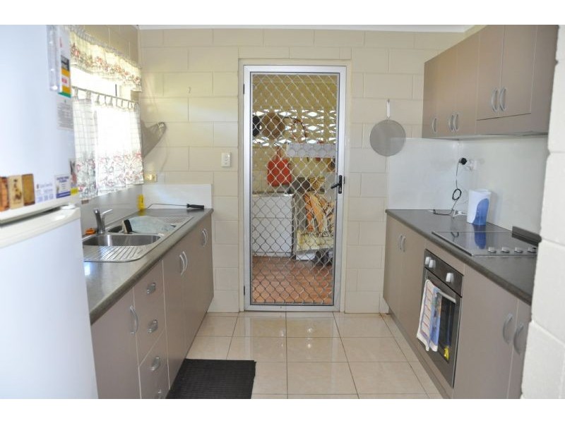 10 Princess Close, Charters Towers QLD 4820