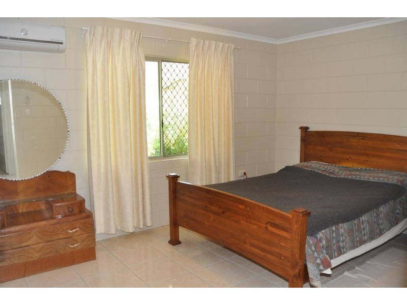 10 Princess Close, Charters Towers QLD 4820