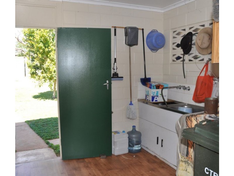 10 Princess Close, Charters Towers QLD 4820