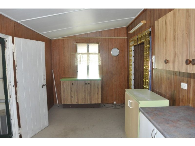 1 Pyrites Road, Charters Towers QLD 4820