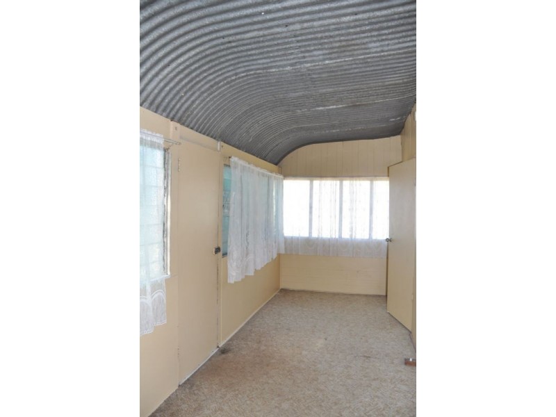 1 Pyrites Road, Charters Towers QLD 4820