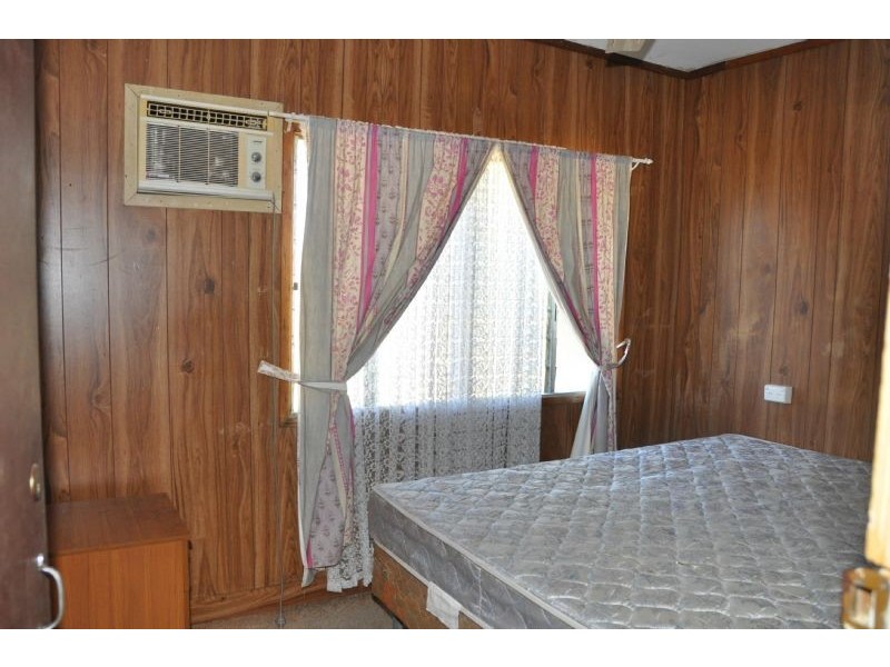 1 Pyrites Road, Charters Towers QLD 4820