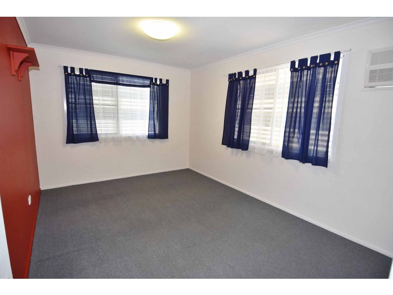 66 Baker Street, Richmond Hill QLD 4820