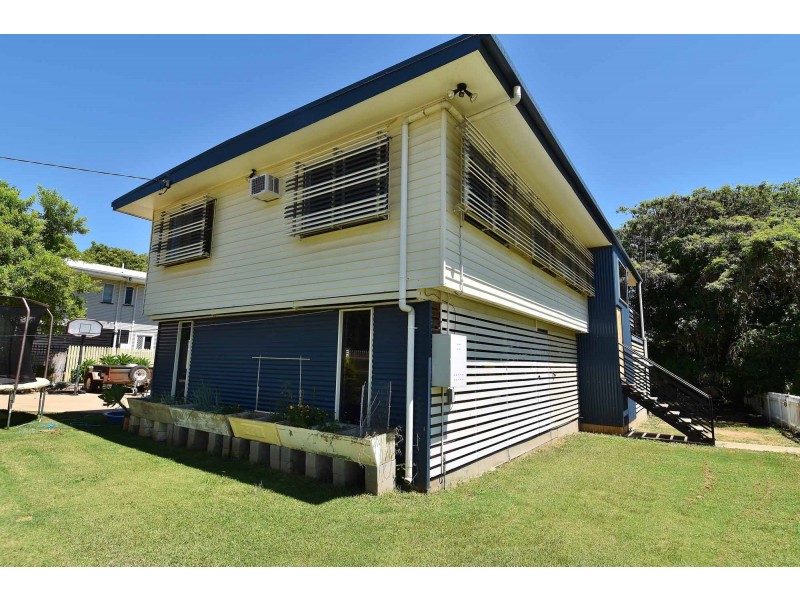 66 Baker Street, Richmond Hill QLD 4820