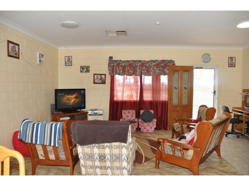 19 Aberdeen Road, Charters Towers QLD 4820