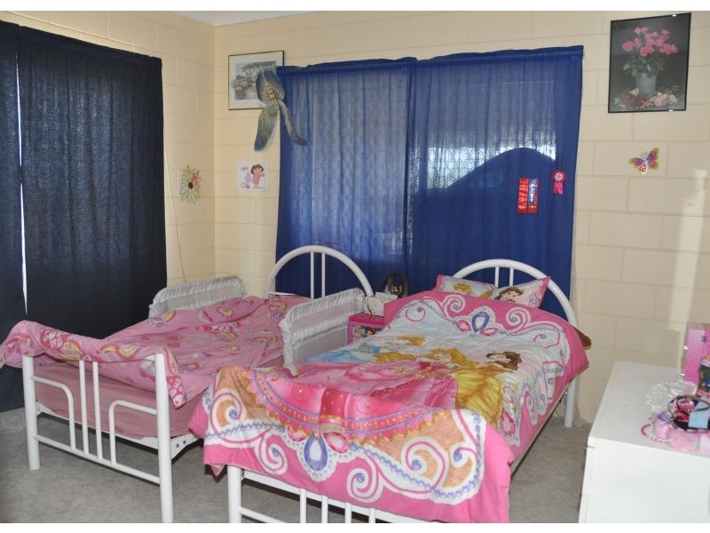 19 Aberdeen Road, Charters Towers QLD 4820