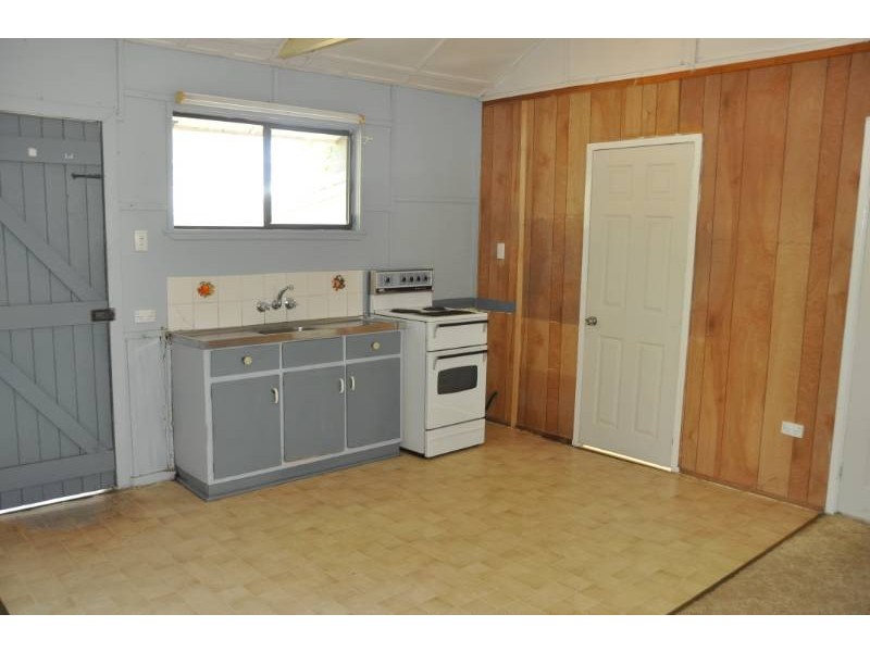 111 King Street, Charters Towers QLD 4820