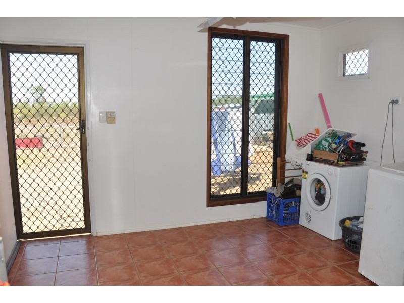 12 Devereux Street, Charters Towers QLD 4820