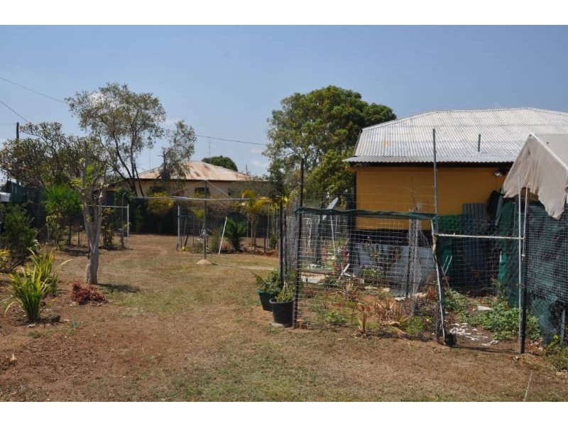 21 Rainbow Road, Charters Towers QLD 4820