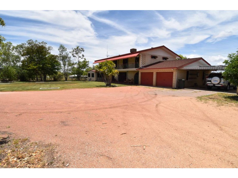 200 Bluff Road, Millchester QLD 4820