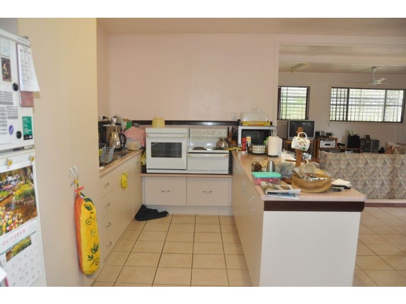 7a Hackett Terrace, Richmond Hill QLD 4820