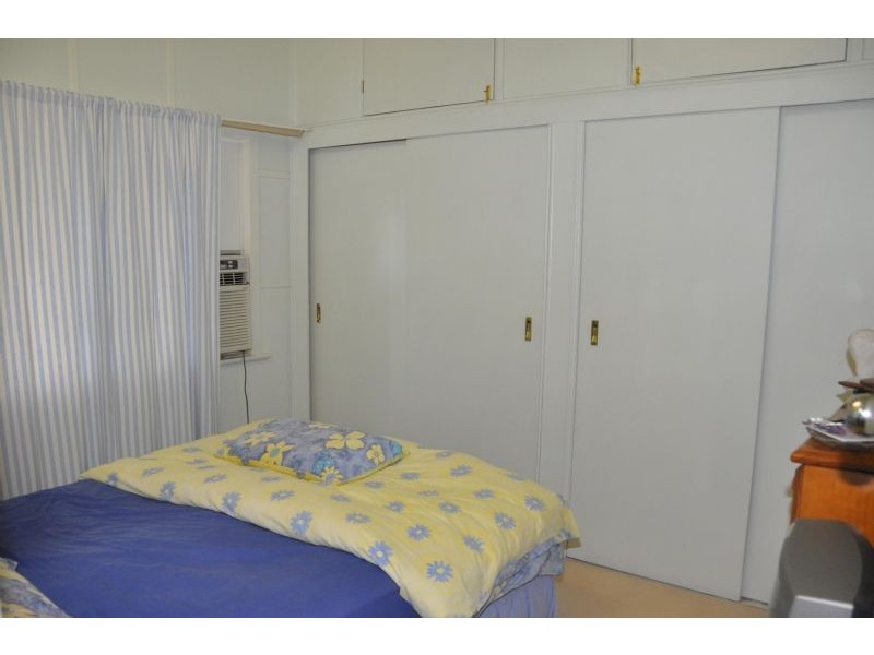 7a Hackett Terrace, Richmond Hill QLD 4820