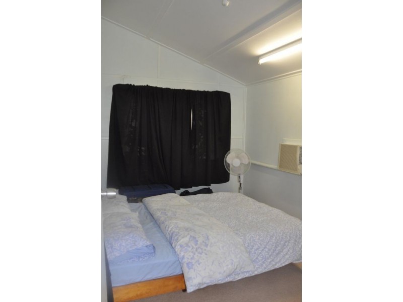 7a Hackett Terrace, Richmond Hill QLD 4820