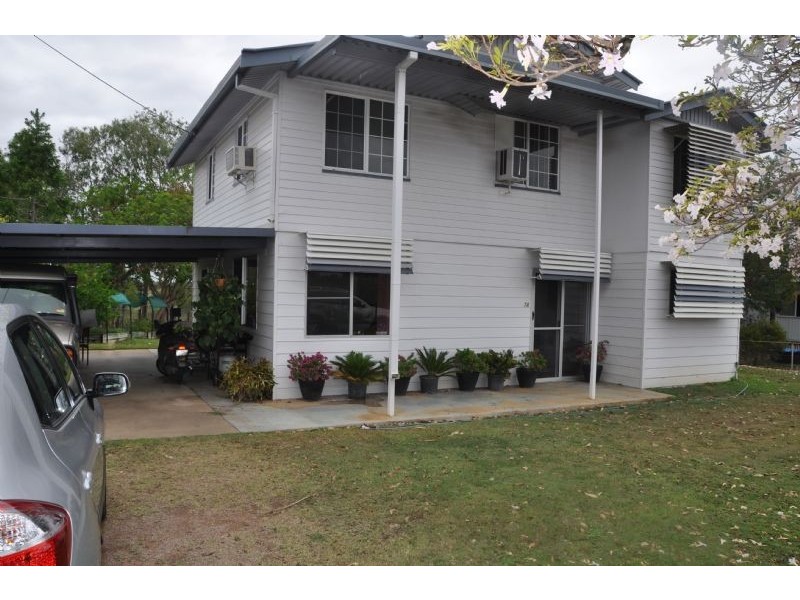 7a Hackett Terrace, Richmond Hill QLD 4820