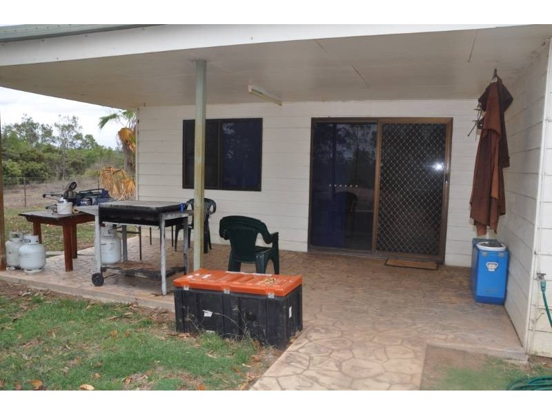 52 Daybreak Lane, Charters Towers QLD 4820
