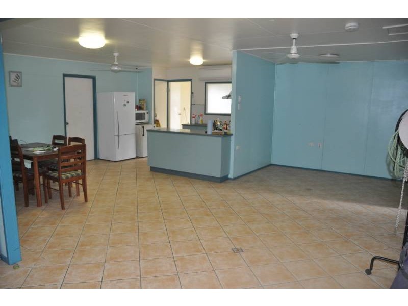 52 Daybreak Lane, Charters Towers QLD 4820