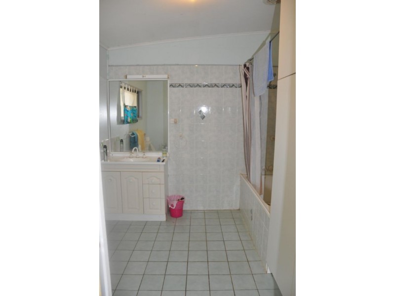 52 Daybreak Lane, Charters Towers QLD 4820