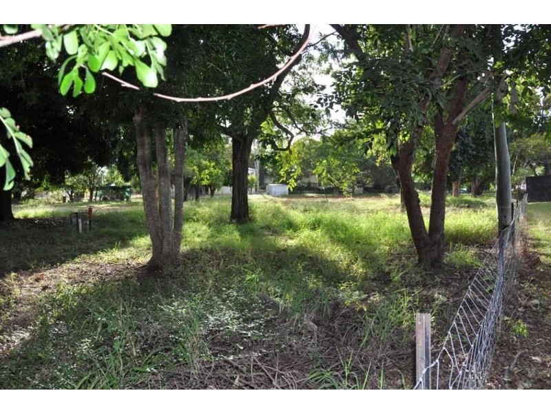 3 Hewett Street, Charters Towers QLD 4820