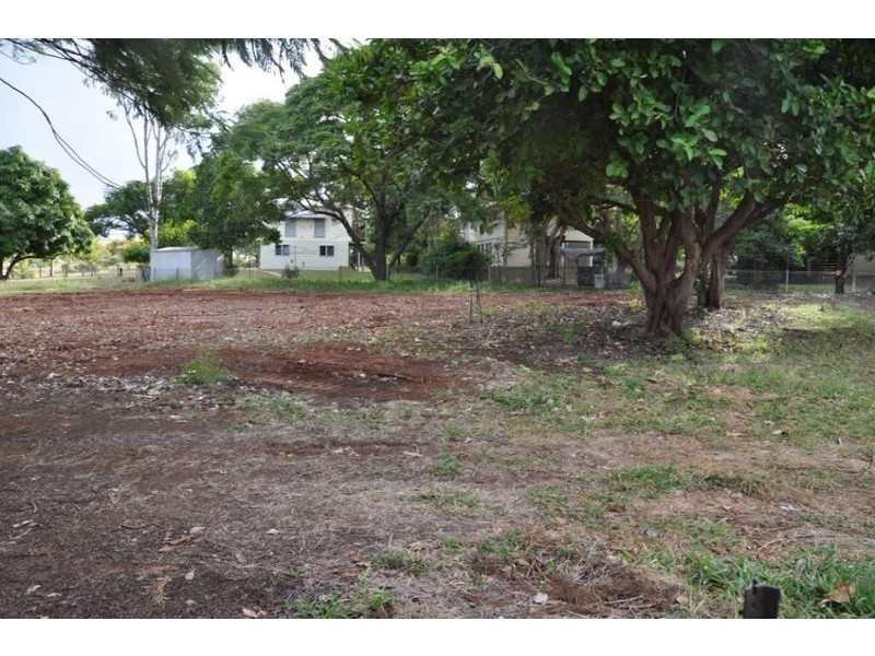 3 Hewett Street, Charters Towers QLD 4820