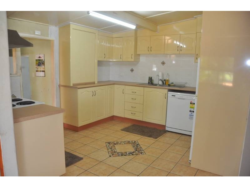 37 Aberdeen Road, Charters Towers QLD 4820