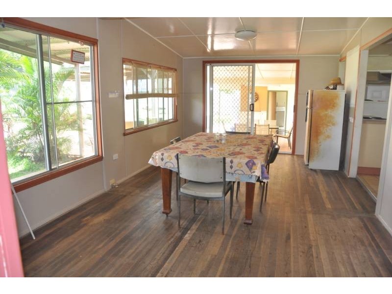 37 Aberdeen Road, Charters Towers QLD 4820