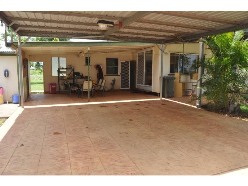 37 Aberdeen Road, Charters Towers QLD 4820