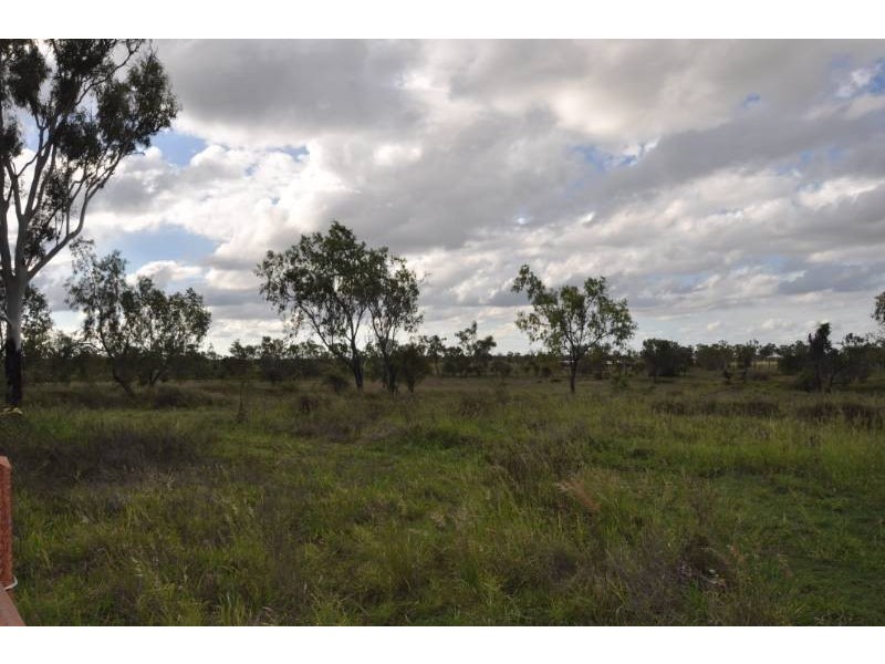 40 Leake Road, Southern Cross QLD 4820