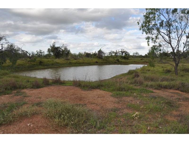 40 Leake Road, Southern Cross QLD 4820