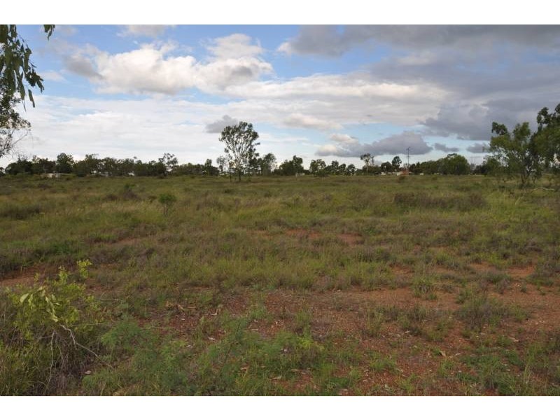 40 Leake Road, Southern Cross QLD 4820