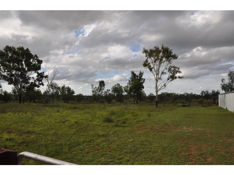 40 Leake Road, Southern Cross QLD 4820