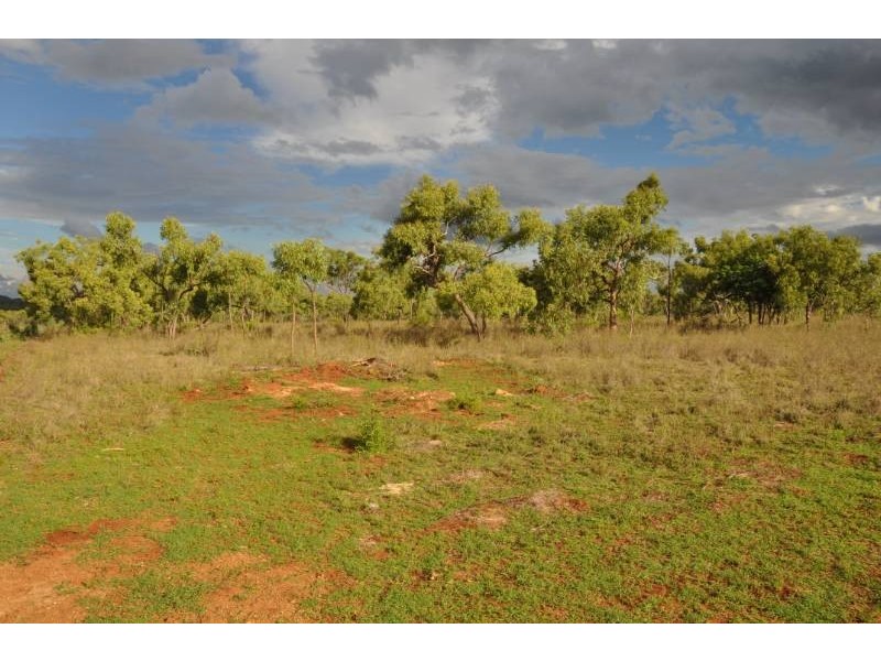 1 Back Creek Road, Charters Towers QLD 4820