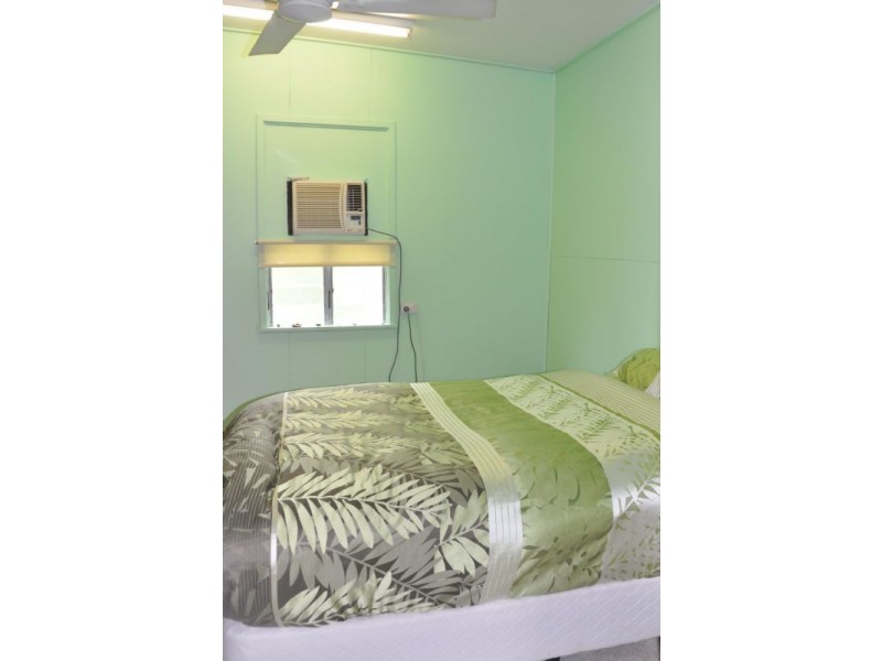 4 Plummer Street, Charters Towers QLD 4820