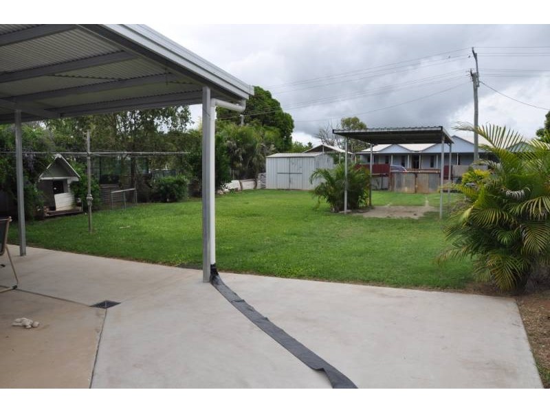 4 Plummer Street, Charters Towers QLD 4820