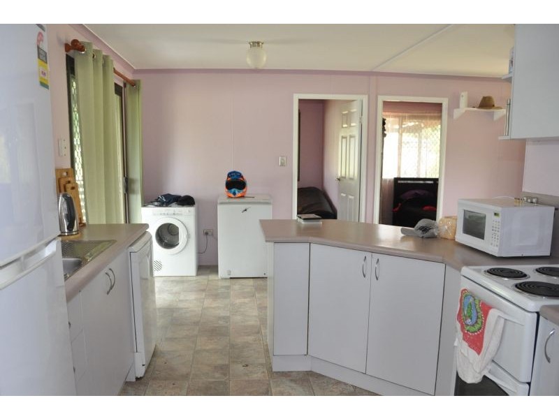 39 Hicks Street, Charters Towers QLD 4820