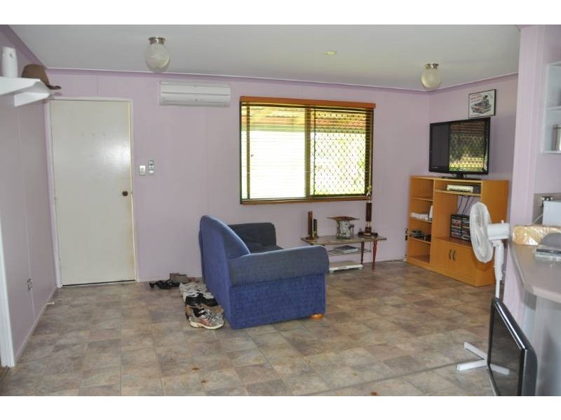 39 Hicks Street, Charters Towers QLD 4820
