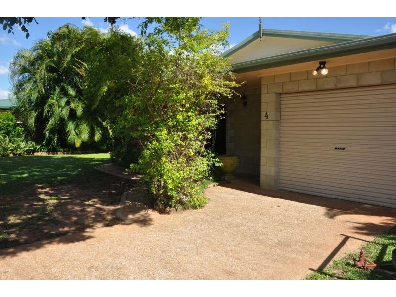 4 Hilton Court, Charters Towers QLD 4820