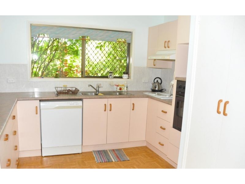 4 Hilton Court, Charters Towers QLD 4820