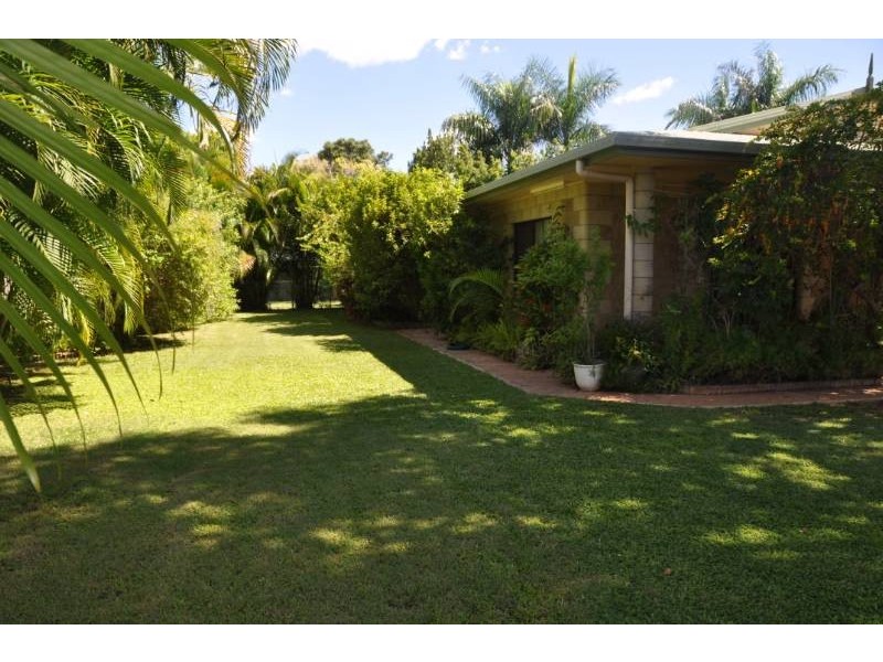 4 Hilton Court, Charters Towers QLD 4820