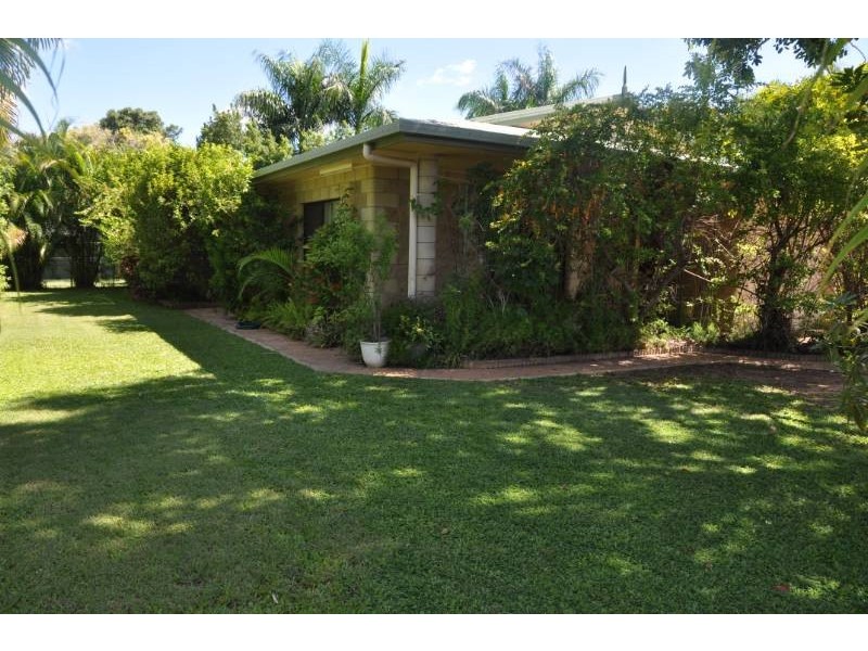 4 Hilton Court, Charters Towers QLD 4820