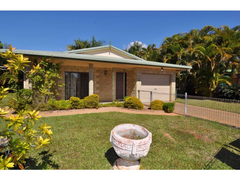 4 Hilton Court, Charters Towers QLD 4820
