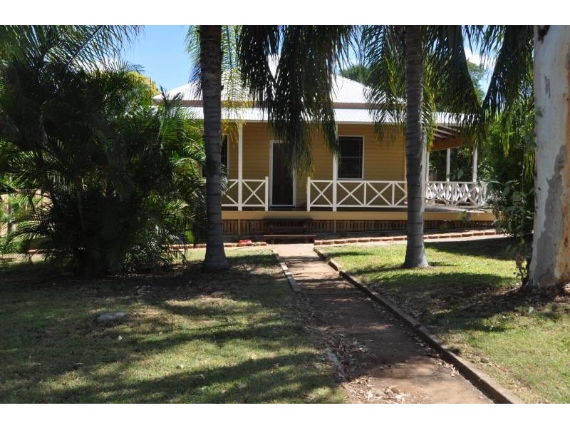 7 Aland Street, Charters Towers City QLD 4820