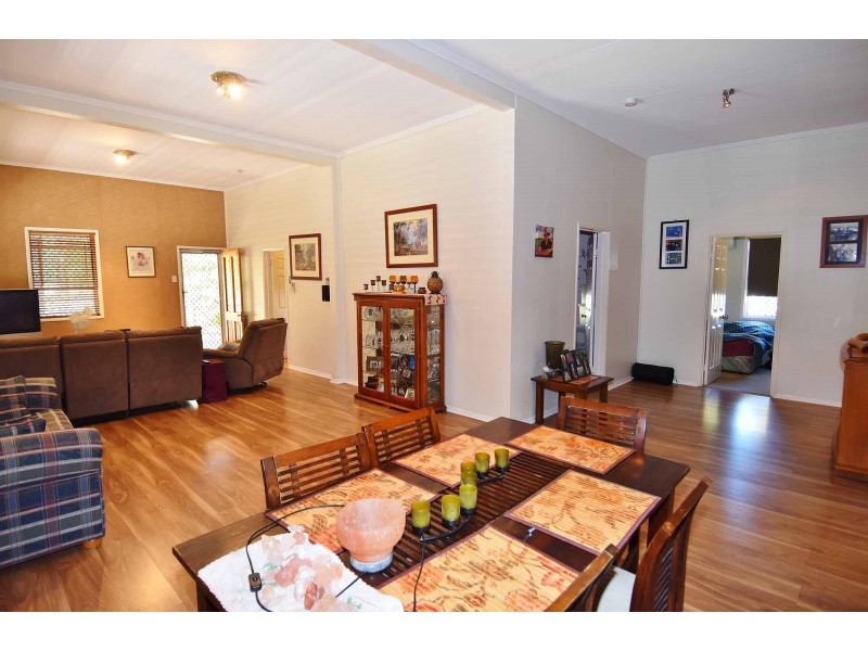 7 Aland Street, Charters Towers City QLD 4820