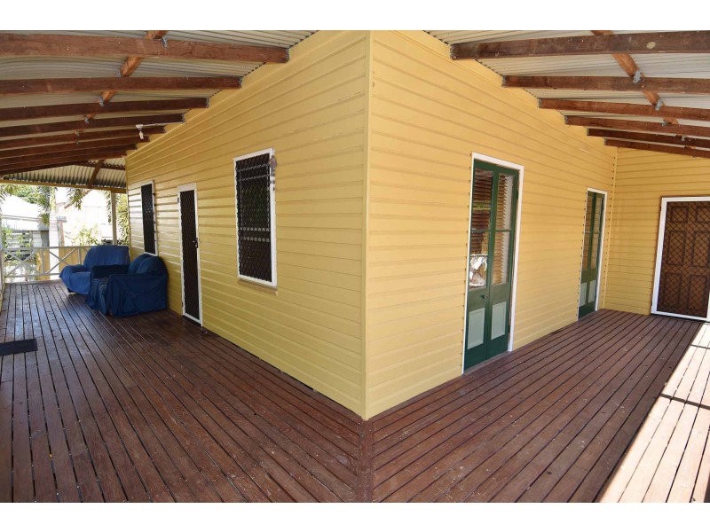 7 Aland Street, Charters Towers City QLD 4820