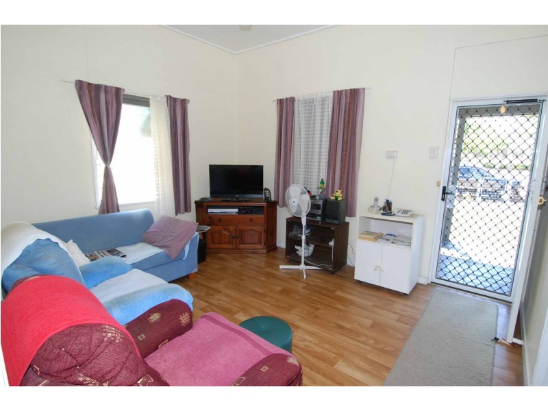 11 Enterprise Road, Charters Towers QLD 4820