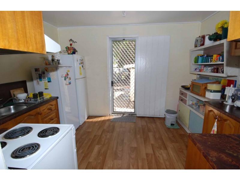 11 Enterprise Road, Charters Towers QLD 4820