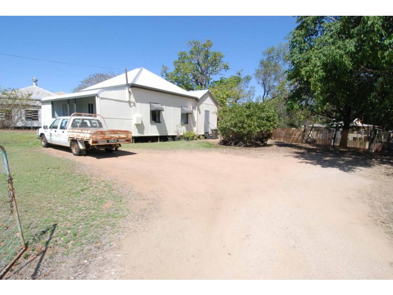 11 Enterprise Road, Charters Towers QLD 4820