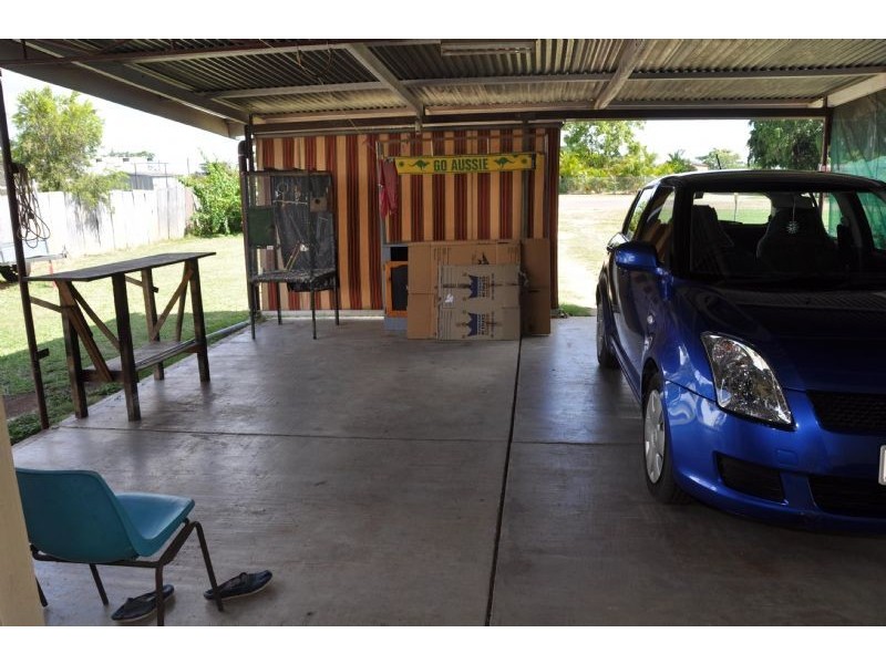 14 Millchester Road, Charters Towers QLD 4820