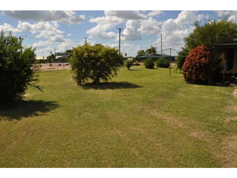 14 Millchester Road, Charters Towers QLD 4820