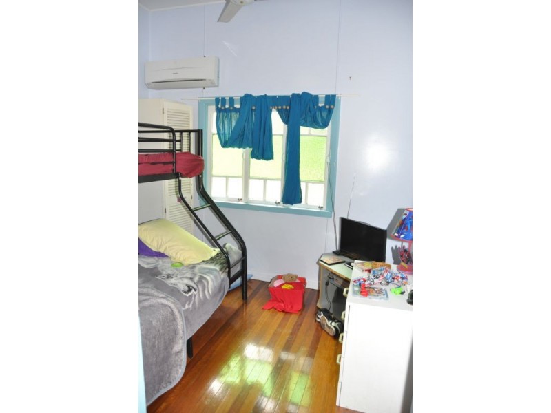 14  Vulture Street, Charters Towers QLD 4820